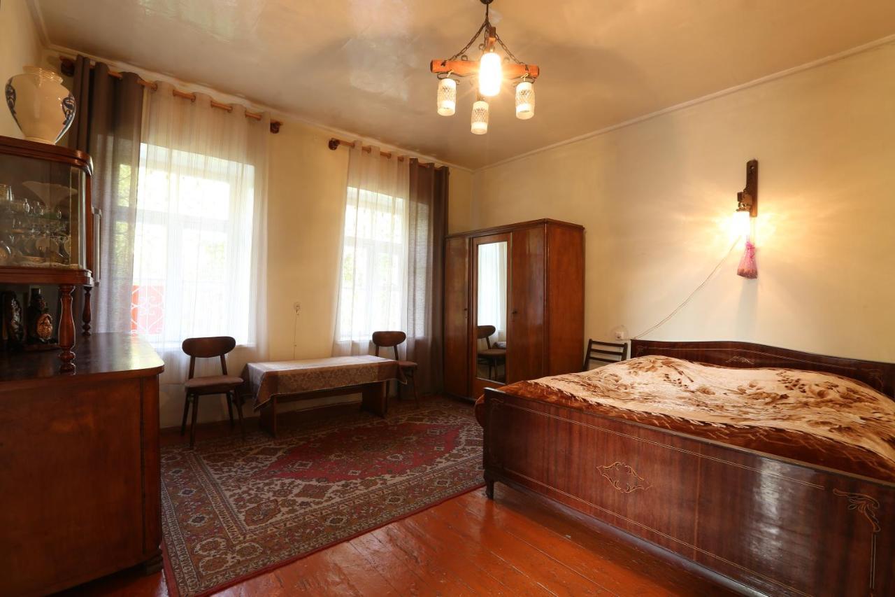 Guesthouse "Ashot Shalunts" Goris Exterior foto